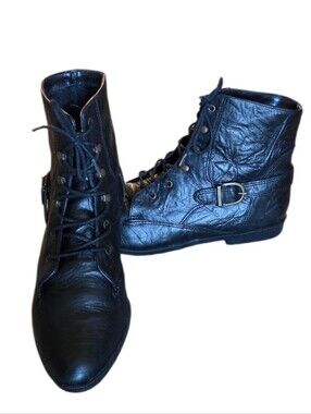 Rave Reviews Vintage Black Leather Lace-Up Ankle Boots with Side Buckle